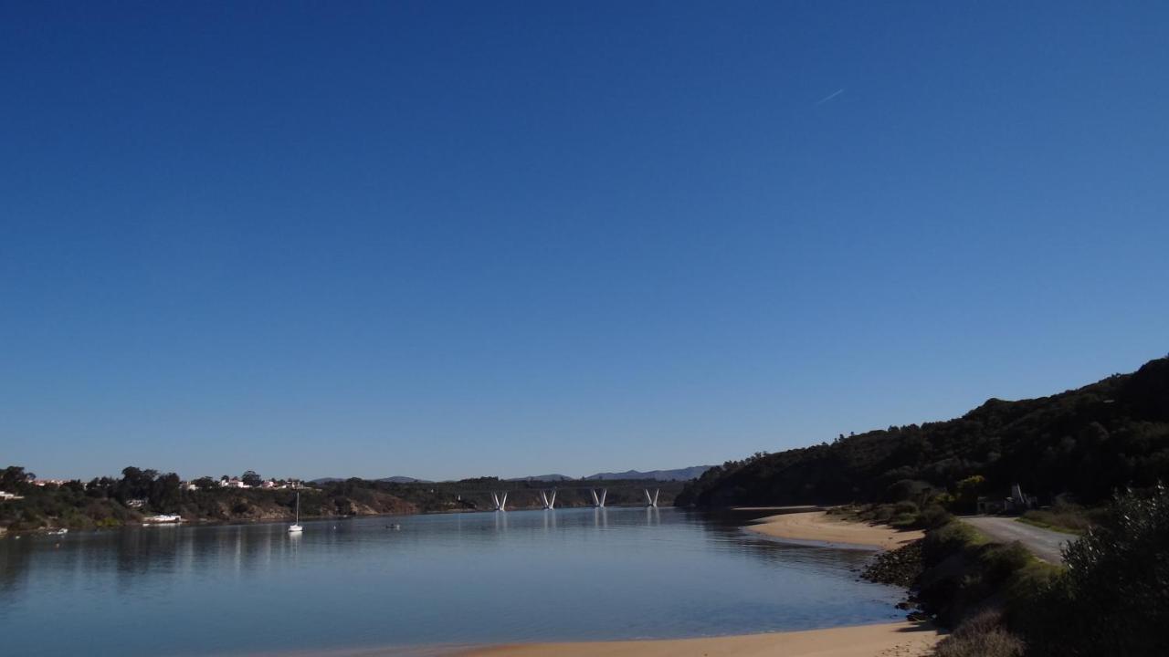 Casa Da Barra Azul By Stay In Alentejo Вила Нова де Милфонтеш Екстериор снимка